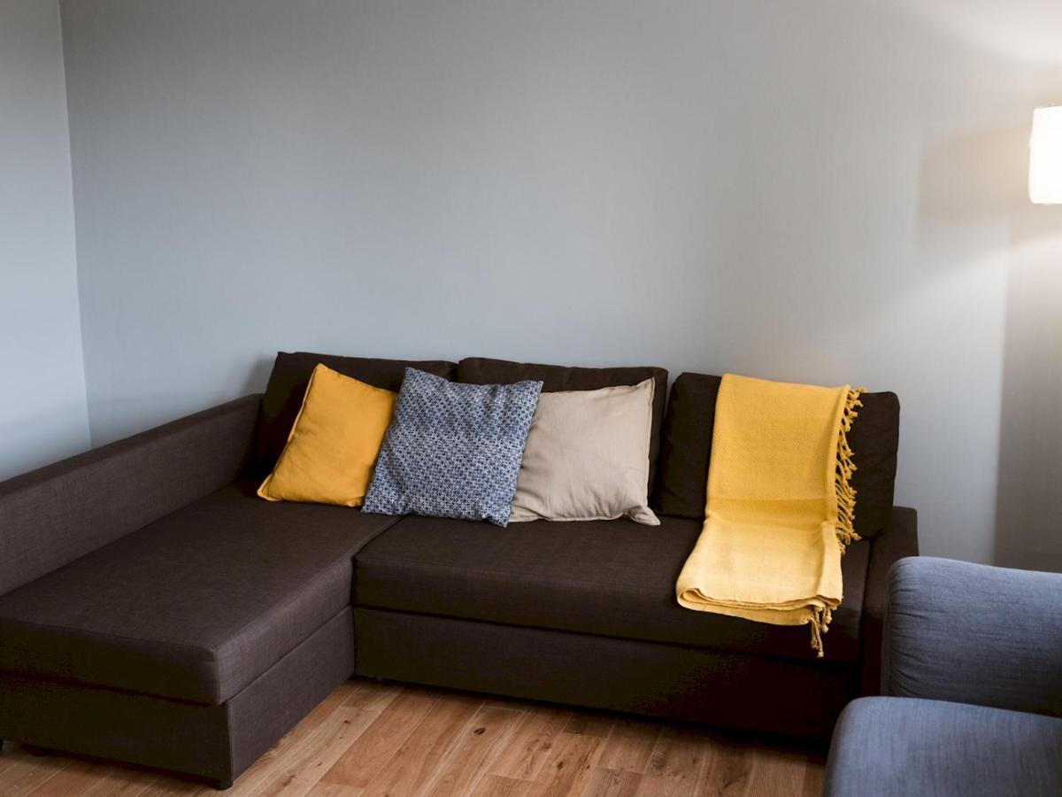 Pass The Keys Cozy Two Bed Flat Near Glasgow Airport & Paisley Exterior foto